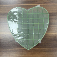 Kalp Şeklinde Ovasiz Plastik Kasalı Çiçek Süngeri 20 cm - 70314 - 