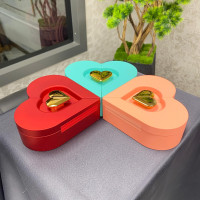 Zarif Kubbe Şeklinde Güllü Sürpriz Takı Hediyelik Kutusu - 23092 -