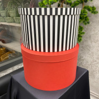 Klasik Silindirik Formlu Özel Gün Hediye Kutusu Tekli 30 cm - 20942 -